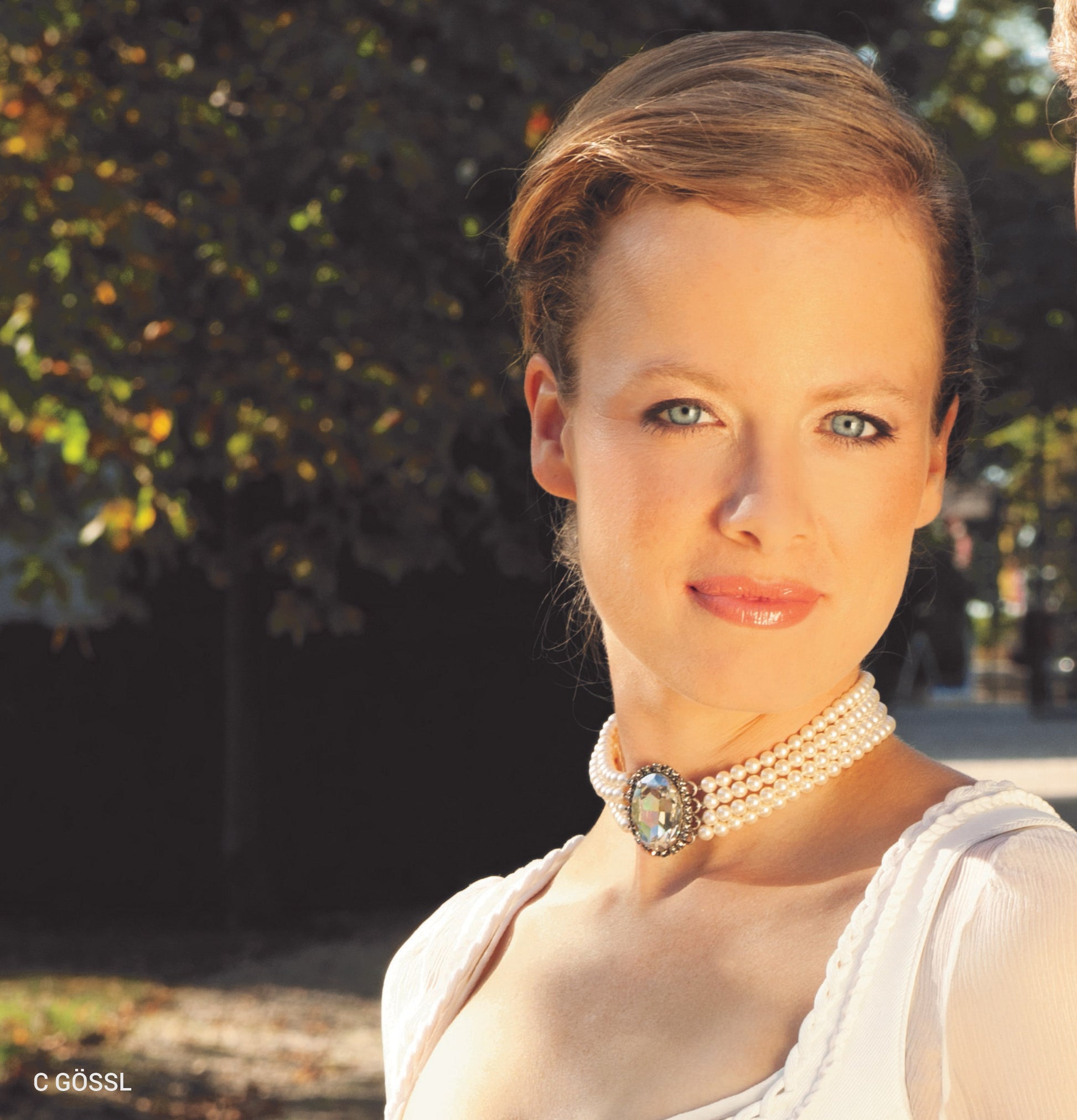 Seenberg, Trachtenschmuck, Trachtenkette, Trachtenkropfkette, Choker, Ohrringe, altsilber, grau, Perlen, Österreich