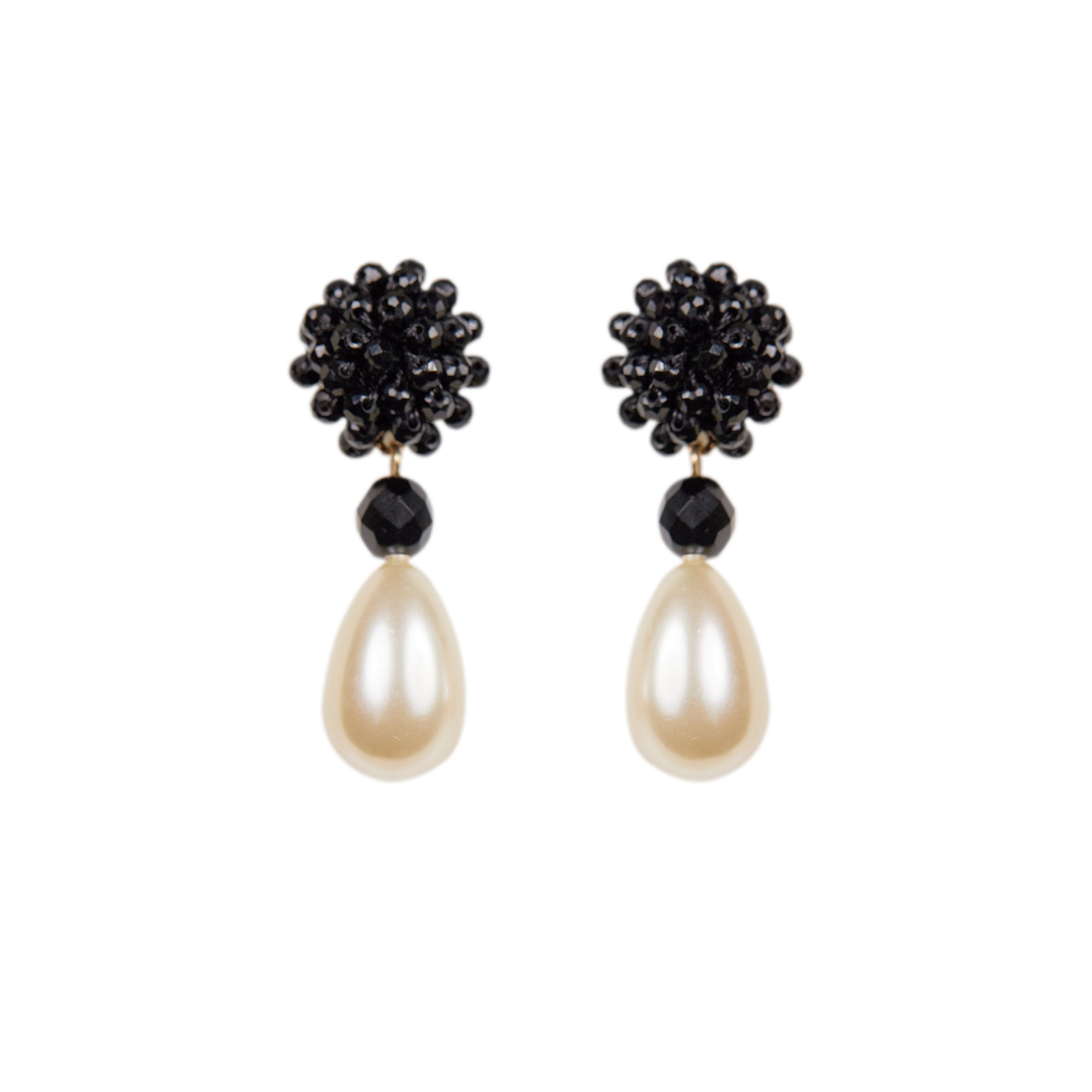 Soreia stud earrings